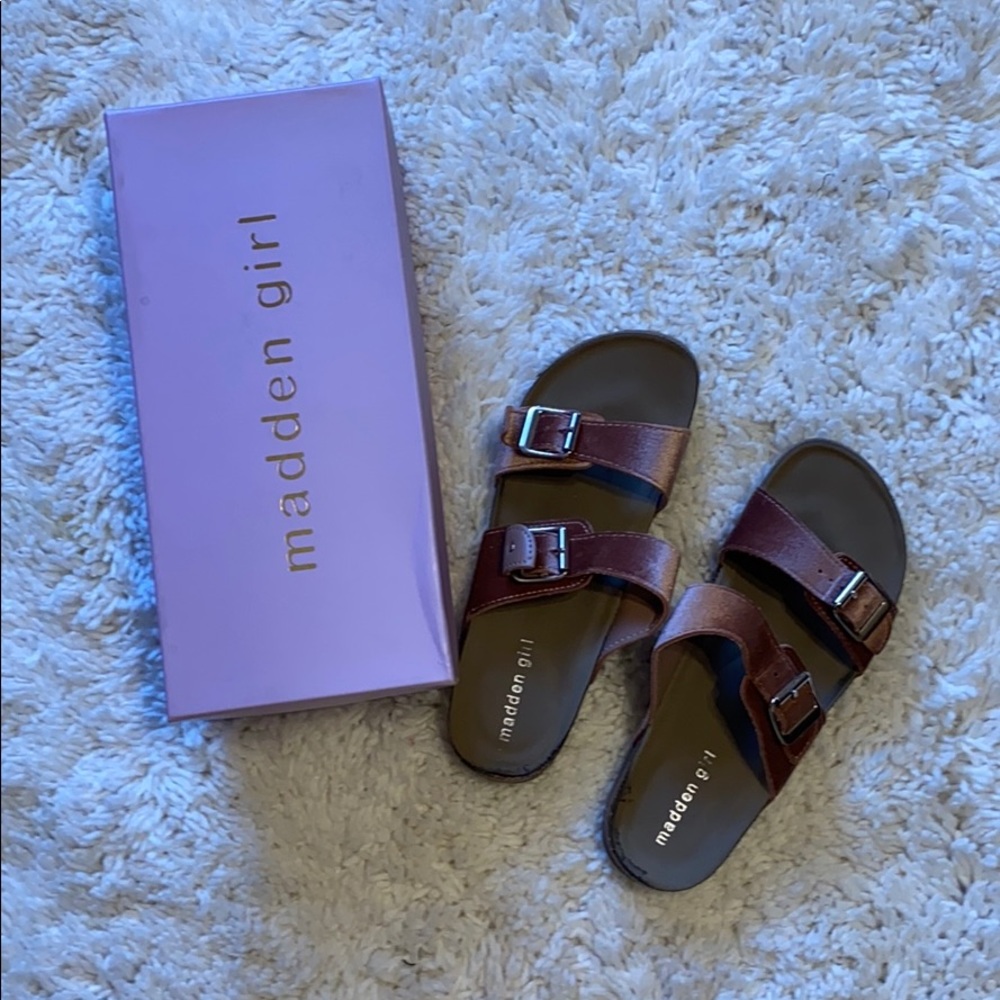 Madden girl sandals